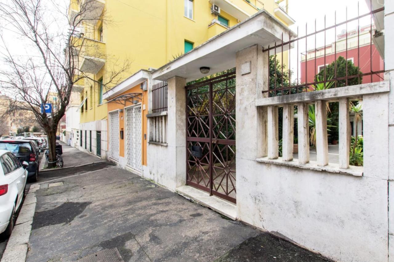 Welcome Dhome - Cozy Penthouse With St. Peter View Roma Esterno foto